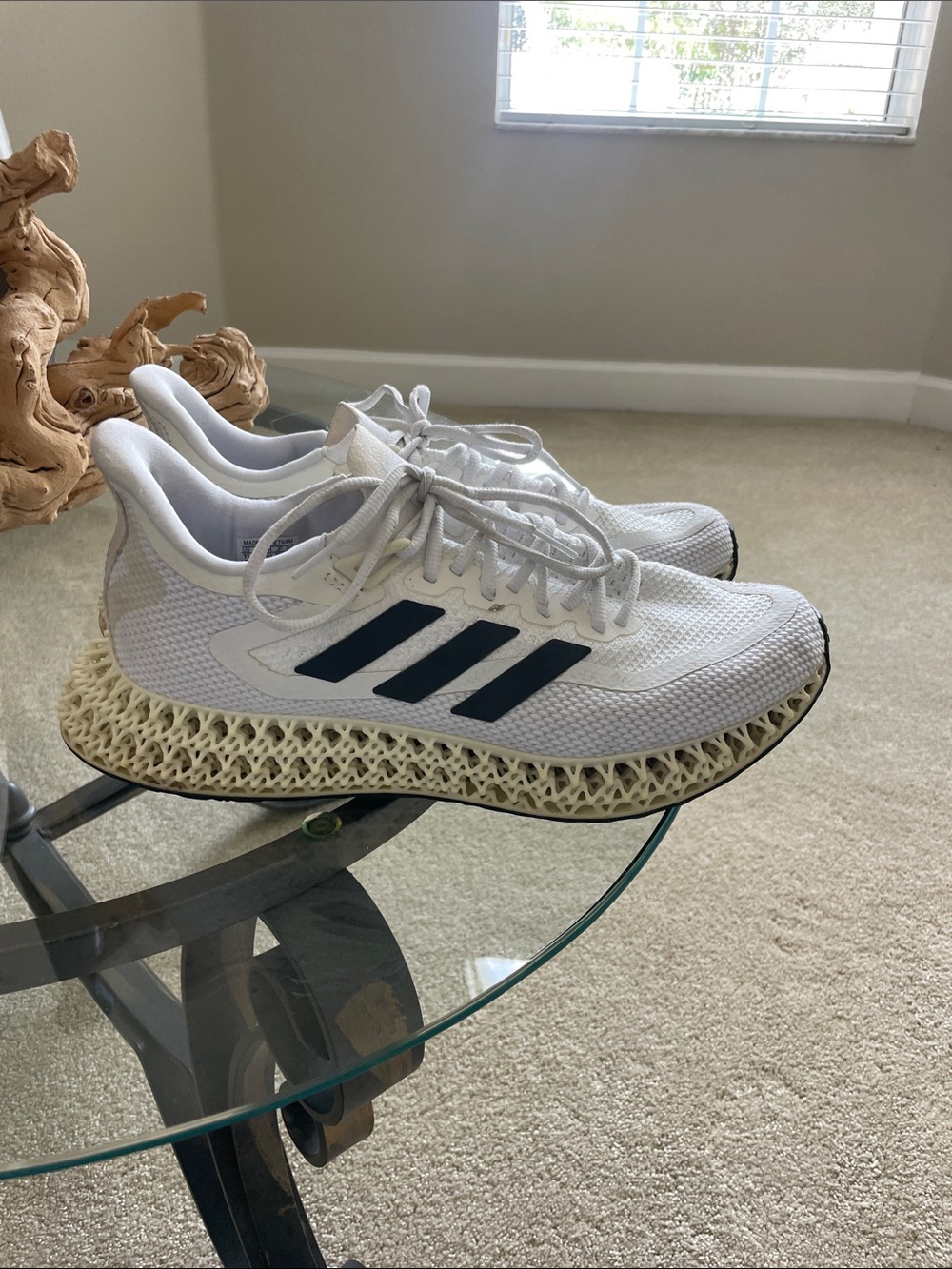 adidas White Athletic Sneakers with Black Three-Stripes - adidas 4DFWD 2 White